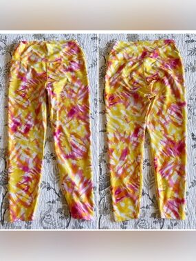 Carbon38 Tie-Dye Sports High Rise Leggings  in Yellow & Pink • L